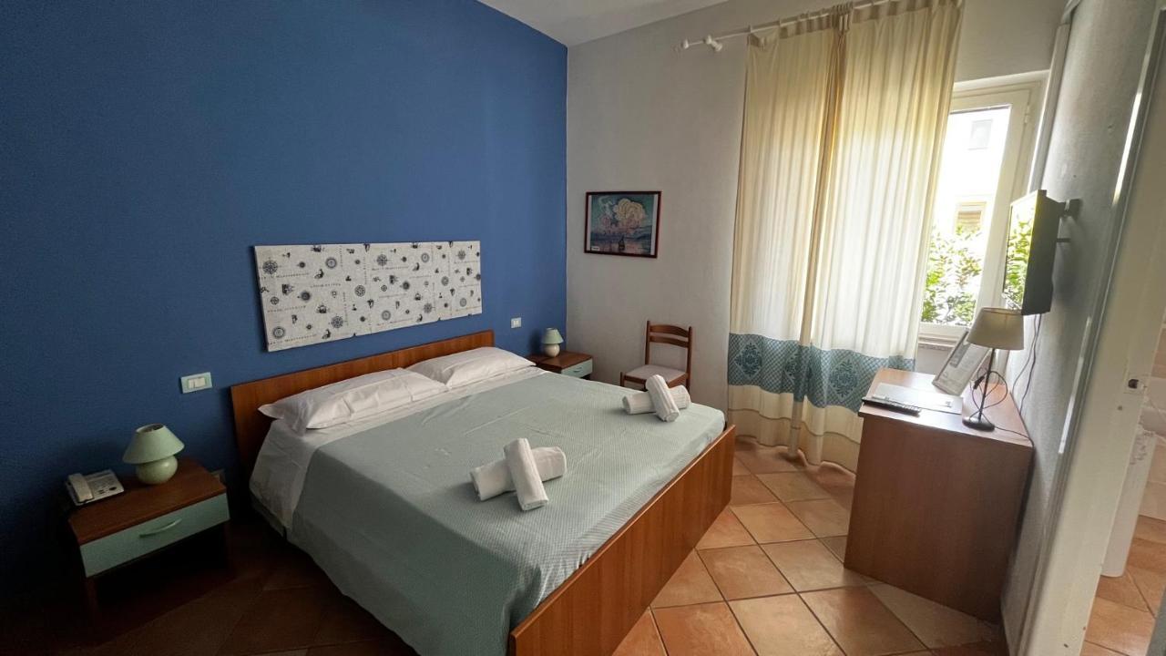 Hotel Frassetto Санта Тереза Галура Екстериор снимка