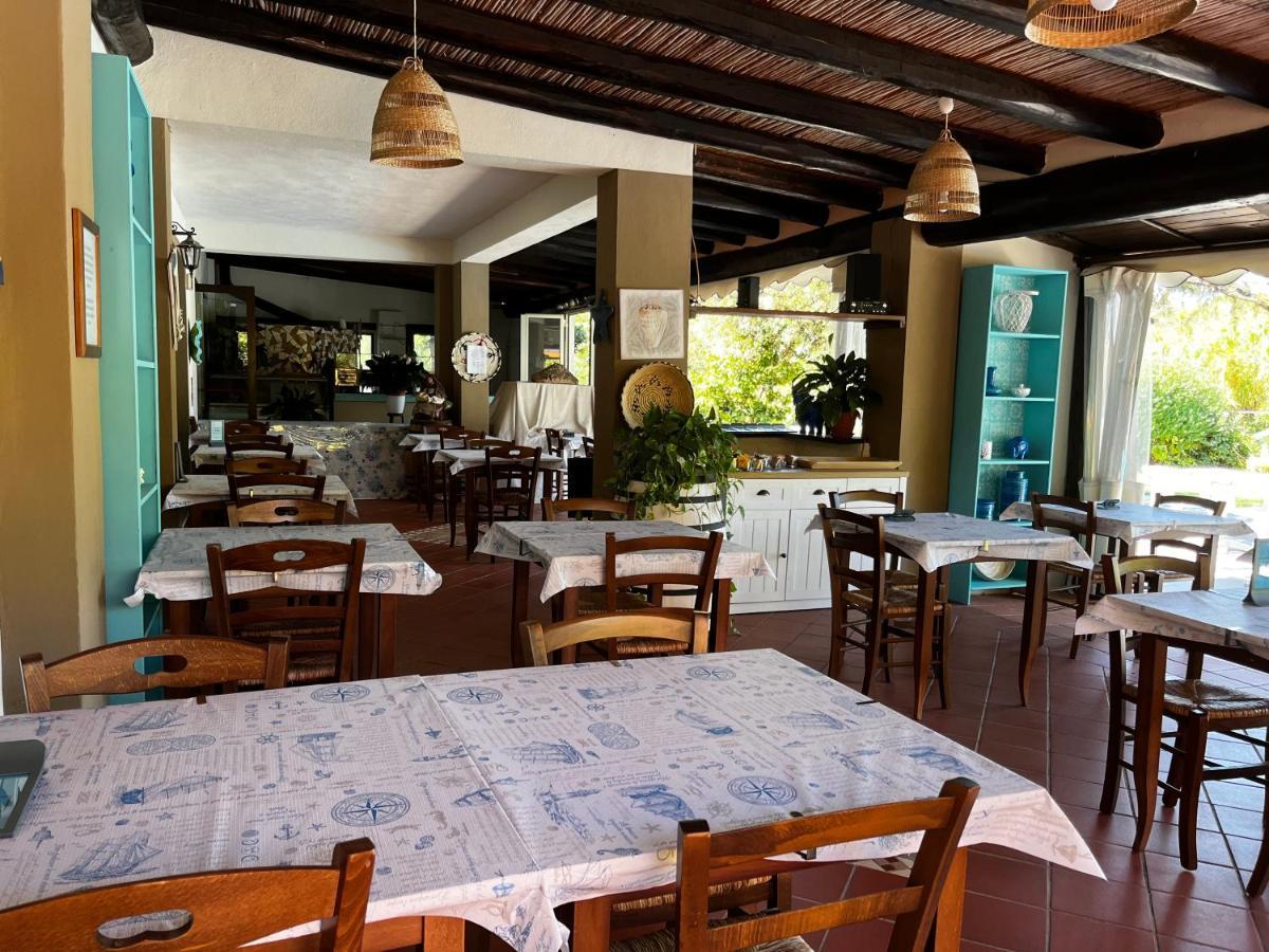 Hotel Frassetto Санта Тереза Галура Екстериор снимка