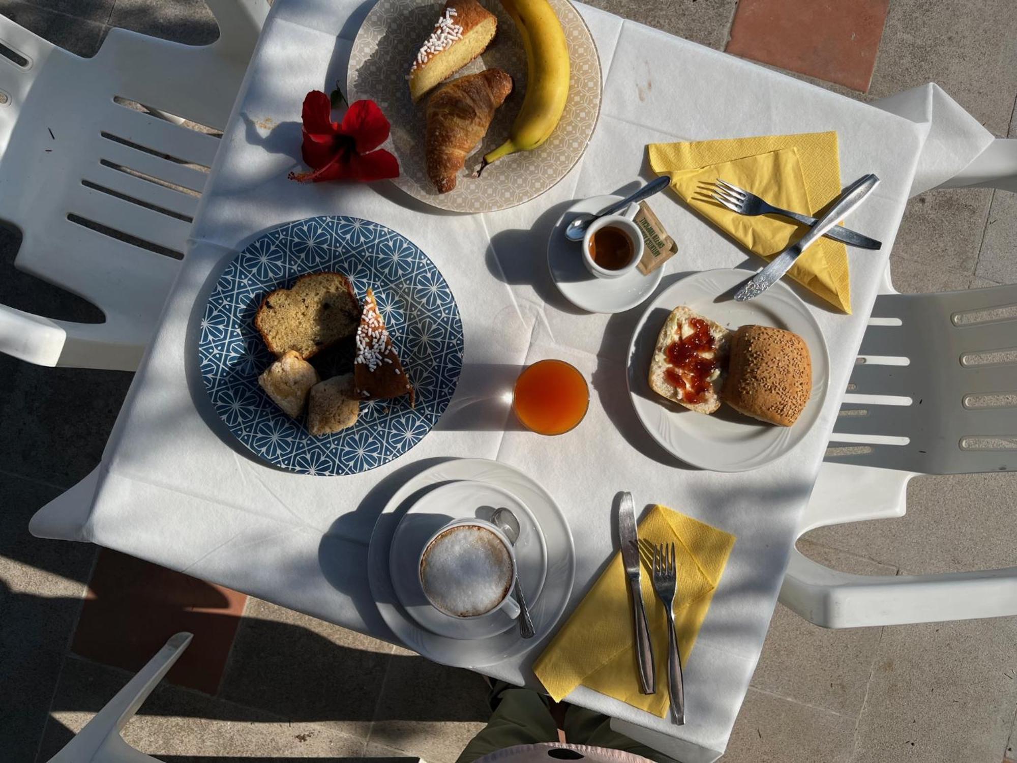 Hotel Frassetto Санта Тереза Галура Екстериор снимка